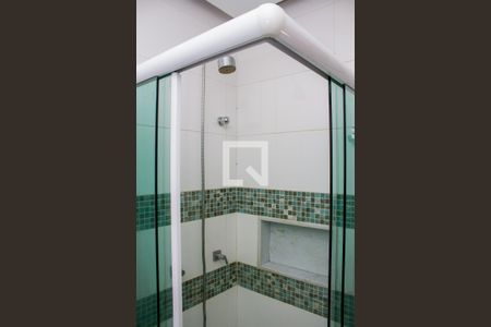 Apartamento à venda com 62m², 2 quartos e 1 vagaBanheiro Social