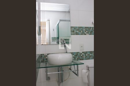 Apartamento à venda com 62m², 2 quartos e 1 vagaBanheiro Social