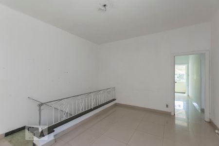 Sala de casa para alugar com 3 quartos, 108m² em Cambuci, São Paulo