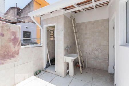 Casa para alugar com 108m², 3 quartos e sem vagaÁrea de serviço