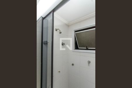 Apartamento para alugar com 63m², 2 quartos e 1 vaga Apartamento para alugar com 63m², 2 quartos e 1 vagaBanheiro Corredor