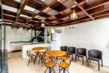 Apartamento para alugar com 63m², 2 quartos e 1 vaga Apartamento para alugar com 63m², 2 quartos e 1 vagaÁrea comum - Churrasqueira
