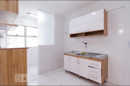 Cozinha de apartamento para alugar com 2 quartos, 70m² em Centro, São Bernardo do Campo