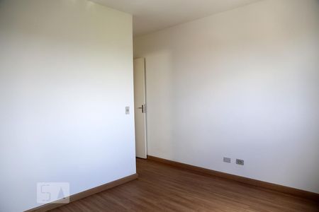 Quarto Suíte de apartamento para alugar com 2 quartos, 72m² em Jardim Maria Rosa, Taboão da Serra