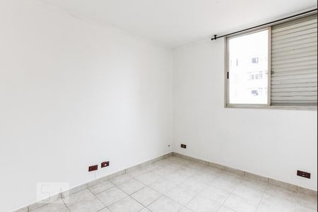 Quarto 2 de apartamento para alugar com 2 quartos, 65m² em Campanário, Diadema