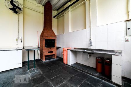 Apartamento à venda com 50m², 2 quartos e 1 vagaÁrea de Comum - Churrasqueira