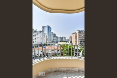 Apartamento para alugar com 80m², 1 quarto e 2 vagasVaranda