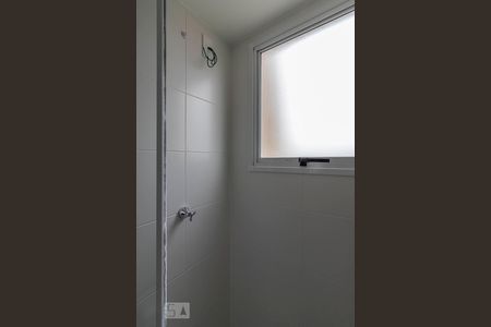 Banheiro de apartamento para alugar com 2 quartos, 41m² em Vila Sílvia, São Paulo