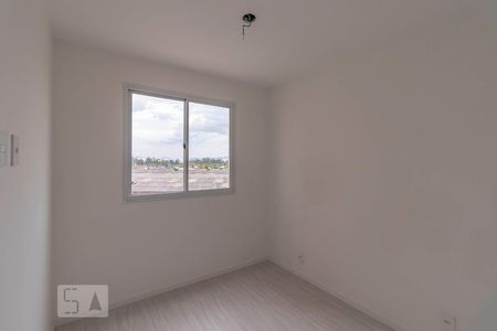 Quarto 2 de apartamento para alugar com 2 quartos, 41m² em Vila Sílvia, São Paulo