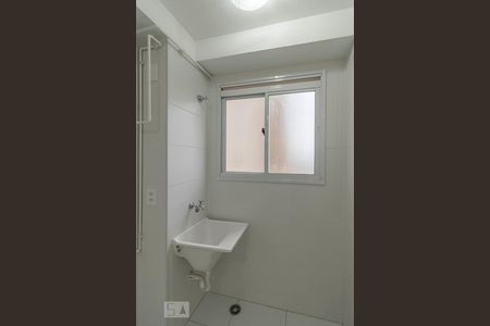 Apartamento para alugar com 41m², 2 quartos e sem vagaArea de serviço