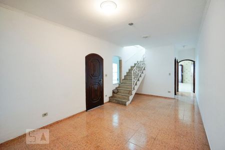 Sala de casa para alugar com 3 quartos, 250m² em Jardim Avelino, São Paulo