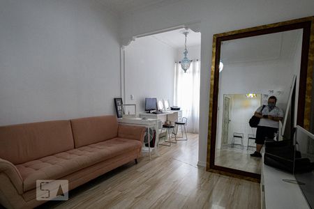 Sala de apartamento para alugar com 1 quarto, 47m² em Tijuca, Rio de Janeiro