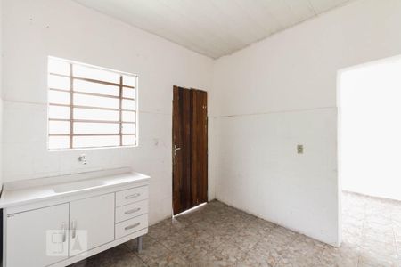 Cozinha  de casa para alugar com 1 quarto, 50m² em Vila Bertioga, São Paulo