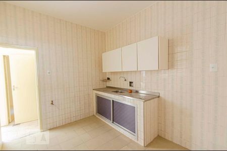 Casa para alugar com 210m², 5 quartos e 1 vagaCozinha