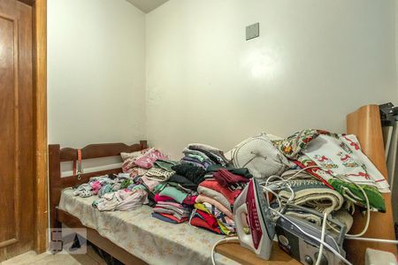 Casa de condomínio à venda com 300m², 6 quartos e 2 vagas Casa de condomínio à venda com 300m², 6 quartos e 2 vagasQuarto de Serviço