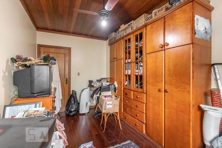 Casa de condomínio à venda com 300m², 6 quartos e 2 vagas Casa de condomínio à venda com 300m², 6 quartos e 2 vagasQuarto 3