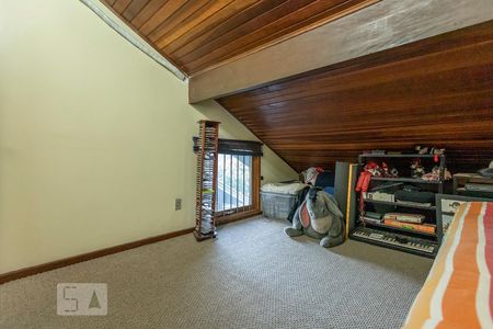 Casa de condomínio à venda com 300m², 6 quartos e 2 vagas Casa de condomínio à venda com 300m², 6 quartos e 2 vagasQuarto 5