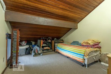 Casa de condomínio à venda com 300m², 6 quartos e 2 vagas Casa de condomínio à venda com 300m², 6 quartos e 2 vagasQuarto 5