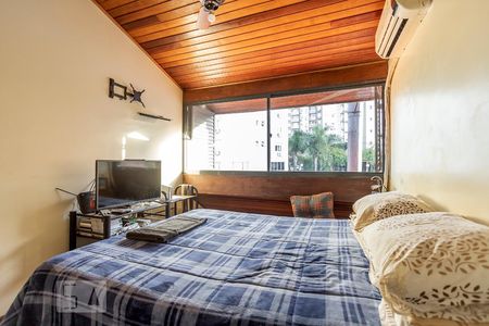 Casa de condomínio à venda com 300m², 6 quartos e 2 vagas Casa de condomínio à venda com 300m², 6 quartos e 2 vagasQuarto 2