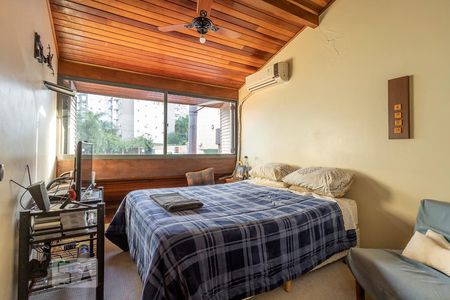 Casa de condomínio à venda com 300m², 6 quartos e 2 vagas Casa de condomínio à venda com 300m², 6 quartos e 2 vagasQuarto 2