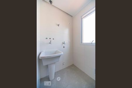 Área de Serviço de apartamento para alugar com 1 quarto, 48m² em Campestre, Santo André
