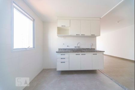 Cozinha  de apartamento para alugar com 1 quarto, 48m² em Campestre, Santo André