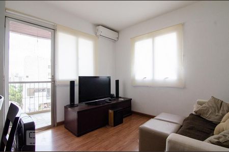 Sala de apartamento para alugar com 1 quarto, 50m² em Centro, Campinas