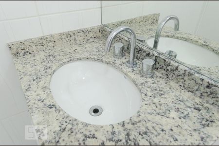 Apartamento à venda com 160m², 3 quartos e 2 vagas Apartamento à venda com 160m², 3 quartos e 2 vagasPia