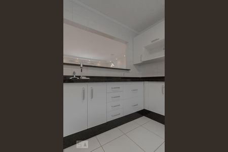 Apartamento à venda com 75m², 3 quartos e 1 vaga Apartamento à venda com 75m², 3 quartos e 1 vagaCozinha