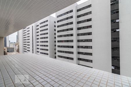 Vista do studio de kitnet/studio para alugar com 1 quarto, 30m² em Centro, Curitiba