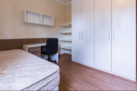 Casa à venda com 350m², 10 quartos e 5 vagasSuíte 4