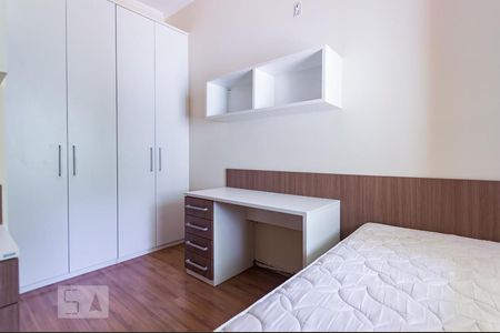 Casa à venda com 350m², 10 quartos e 5 vagasSuíte 2