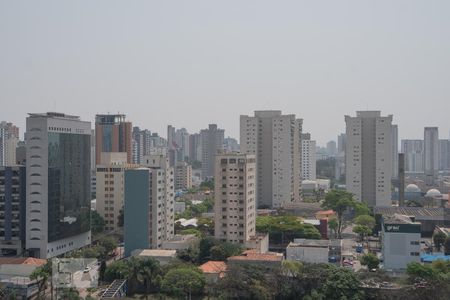 Apartamento à venda com 176m², 3 quartos e 1 vaga Apartamento à venda com 176m², 3 quartos e 1 vagaVista Suite