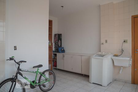 Apartamento à venda com 176m², 3 quartos e 1 vaga Apartamento à venda com 176m², 3 quartos e 1 vagaÁrea de Serviço