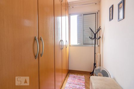 Closet de apartamento à venda com 2 quartos, 62m² em Vila Yara, Osasco