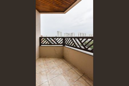 Apartamento à venda com 96m², 3 quartos e 2 vagasVaranda