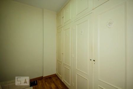 Apartamento à venda com 109m², 3 quartos e 1 vagaQuarto 2