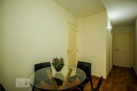 Apartamento à venda com 109m², 3 quartos e 1 vagaSala