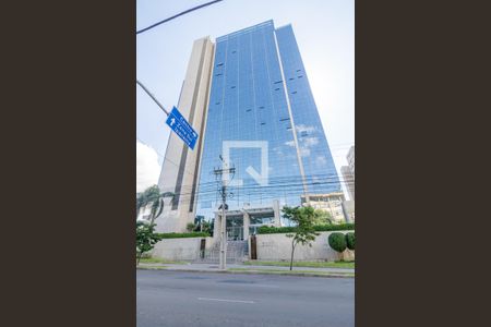 Studio à venda com 40m², 1 quarto e 1 vaga Studio à venda com 40m², 1 quarto e 1 vagaFachada