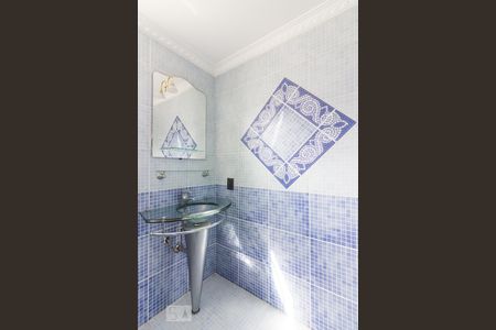 Apartamento à venda com 70m², 2 quartos e 2 vagasLavabo