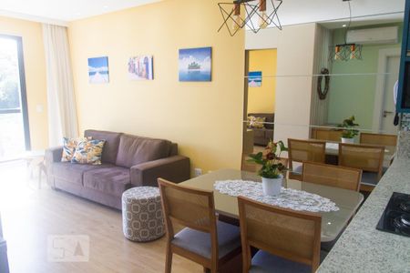 Sala de apartamento para alugar com 1 quarto, 49m² em Bom Abrigo, Florianópolis