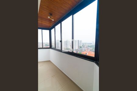 Apartamento para alugar com 147m², 3 quartos e 2 vagas Apartamento para alugar com 147m², 3 quartos e 2 vagasSacada