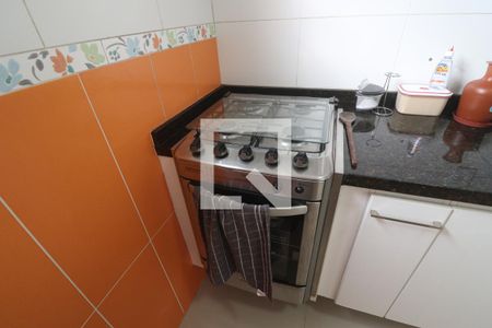 Apartamento à venda com 58m², 2 quartos e 2 vagasCozinha 