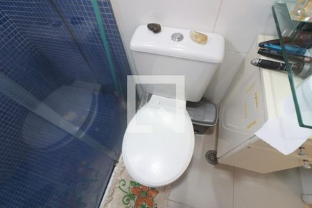 Apartamento à venda com 58m², 2 quartos e 2 vagasBanheiro 