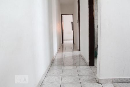 Corredor de casa à venda com 3 quartos, 110m² em Jardim das Tulipas, Jundiaí