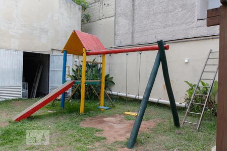 Casa de condomínio à venda com 76m², 2 quartos e 1 vagaÁrea Comum - Playground