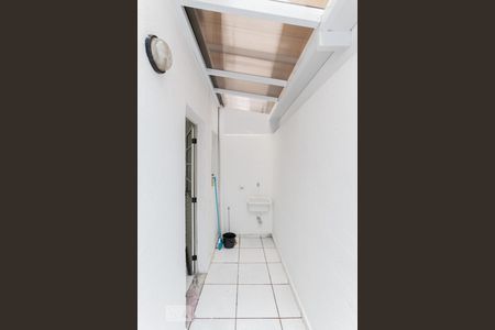 Casa de condomínio à venda com 76m², 2 quartos e 1 vagaÁrea de Serviço 