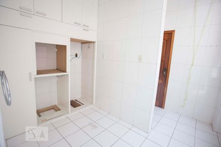 Apartamento à venda com 115m², 3 quartos e 1 vagaárea de serviço