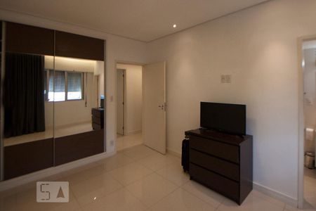 Suite de apartamento para alugar com 2 quartos, 79m² em Consolação, São Paulo