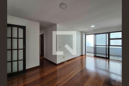 Sala de apartamento para alugar com 2 quartos, 82m² em Recreio dos Bandeirantes, Rio de Janeiro
